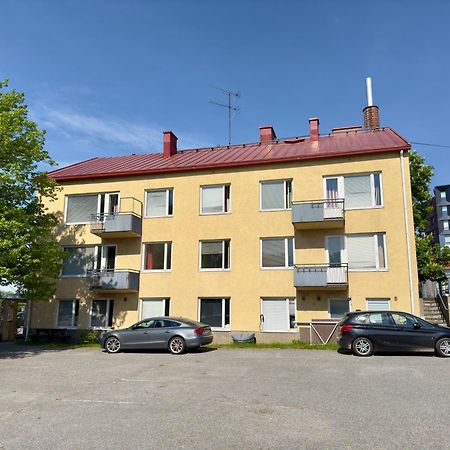 B&B Retro - Guesthouse Kupittaa Turku Ngoại thất bức ảnh